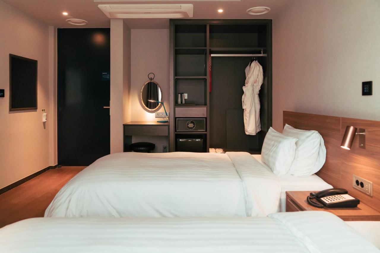 Dears Myeongdong Hotel Seoul Exterior photo