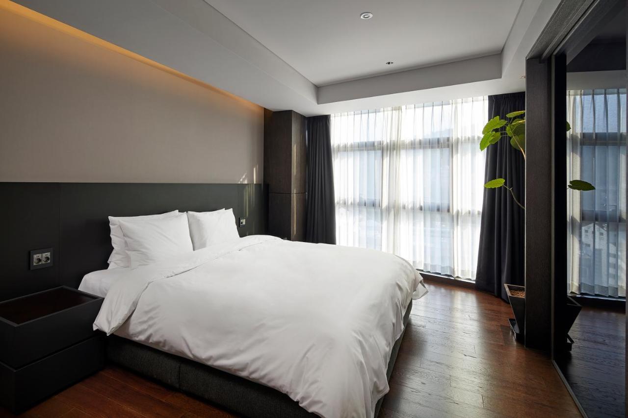 Dears Myeongdong Hotel Seoul Exterior photo